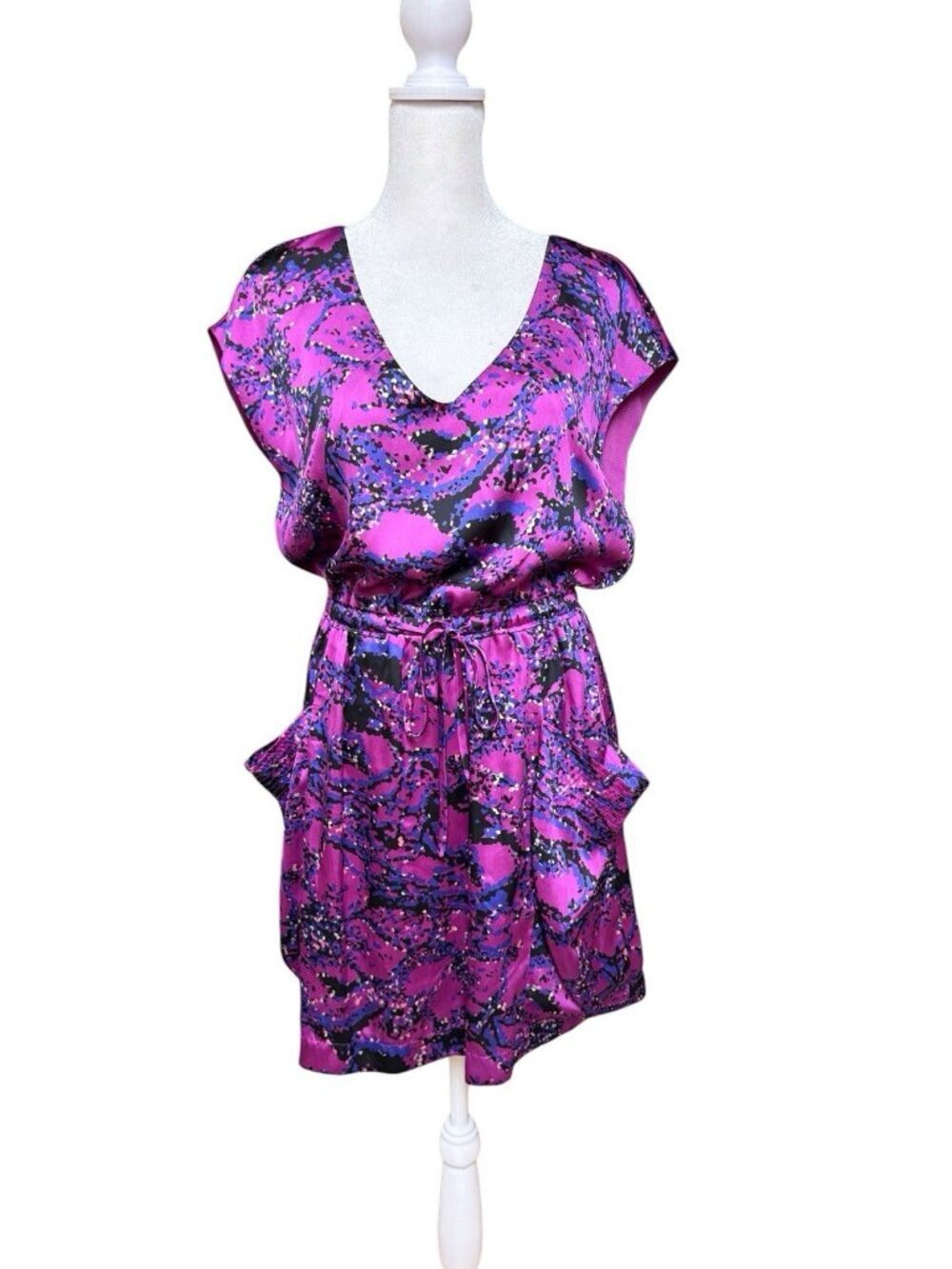 BCBGeneration Purple Print Dress Small V Neck Pockets Waist Tie